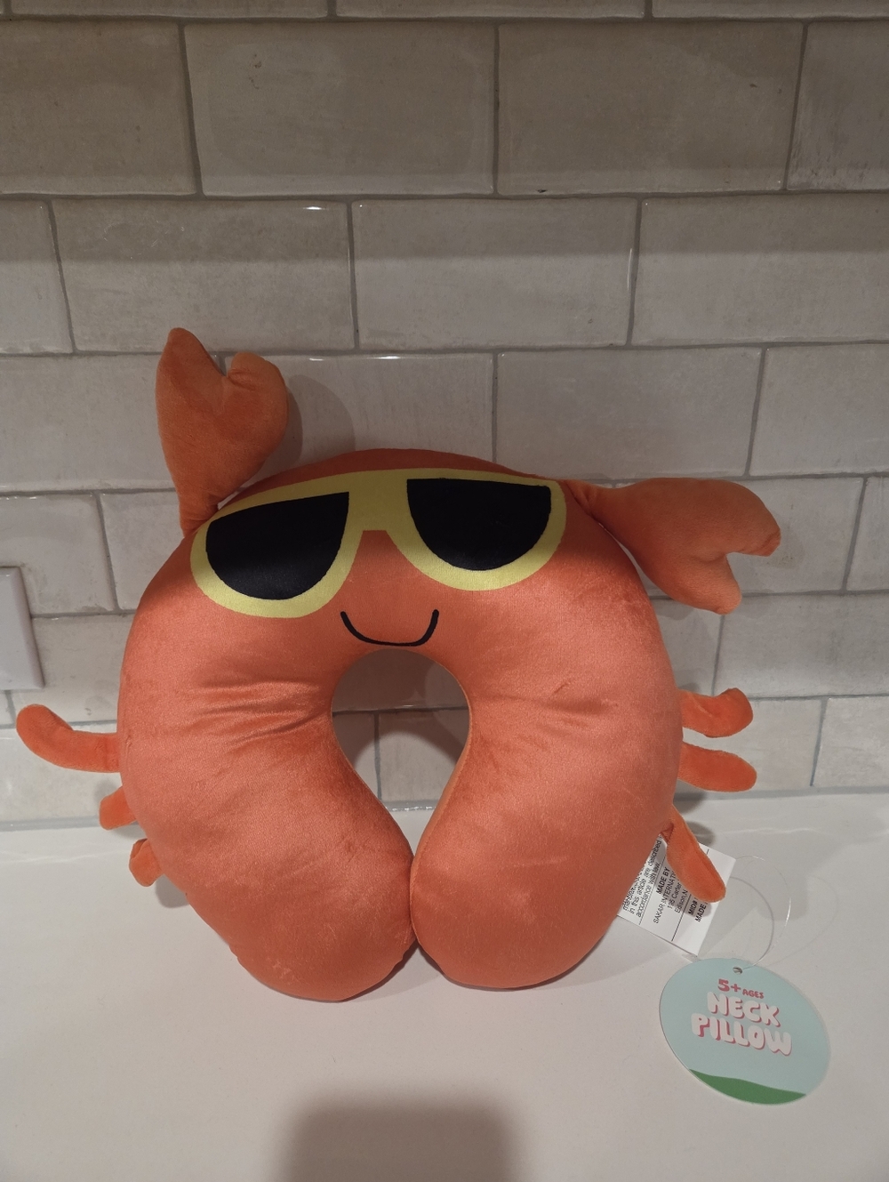 Crab Neck Travel Pillow Nwt